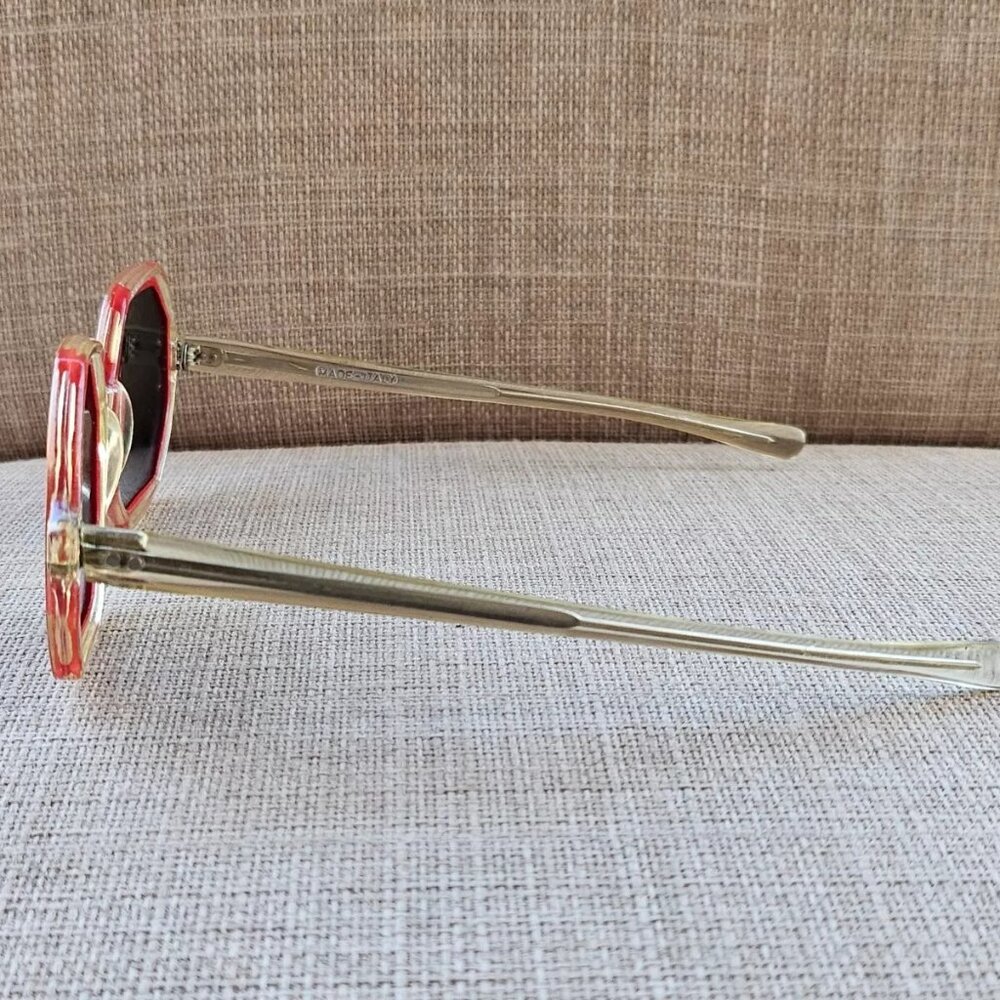 Vintage Sunglasses Clear/Red Tone Frame Unisex Hexagonal Eyewear - Picture 10 of 13
